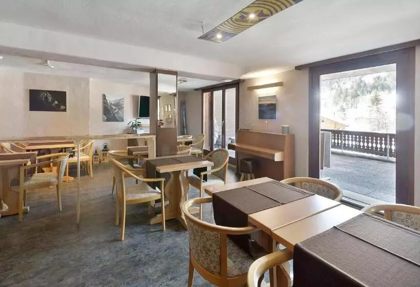 Hotel Le Chamois
