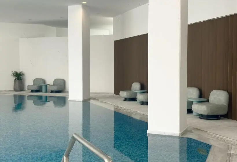 ホテル Louis Imperial Beach