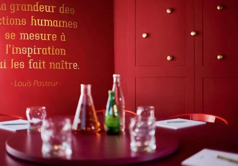 Hotel Mercure Paris Montparnasse Pasteur