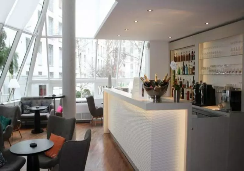 Hotel Mercure Paris Montparnasse Pasteur