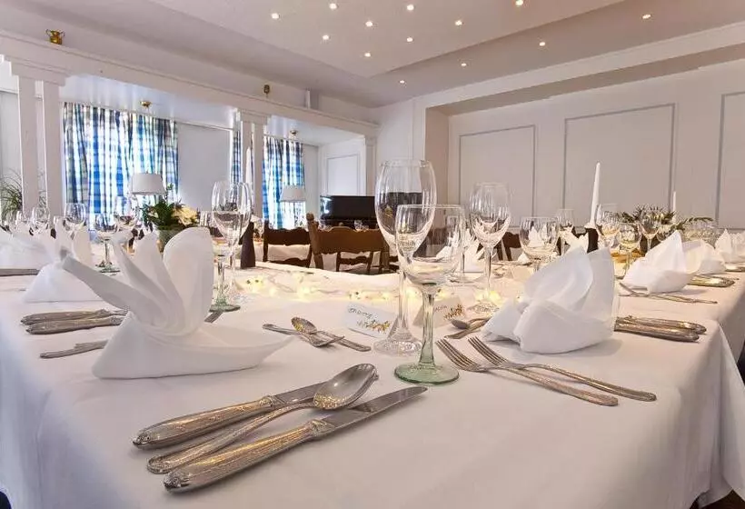 호텔 Köhlers Forsthaus Wellness & Genuss