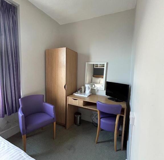 Отель The County