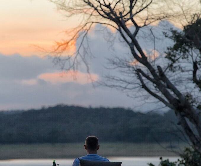 בית מלון כפרי The Deer Park