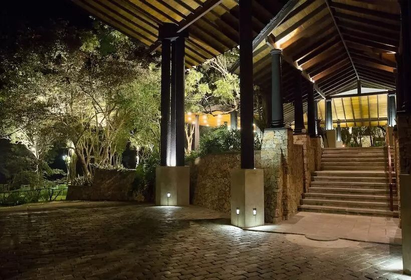 ホテル The Deer Park