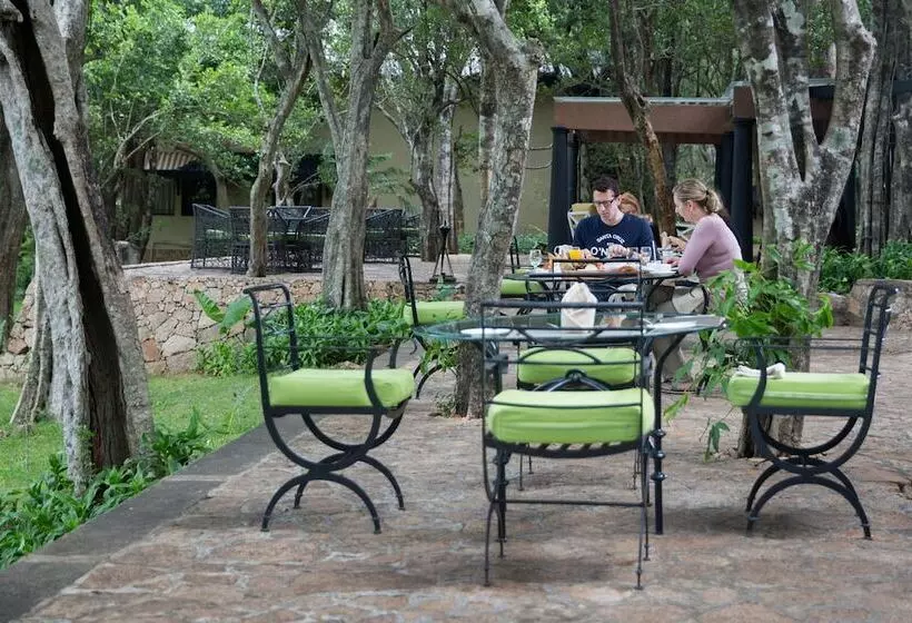 ホテル The Deer Park