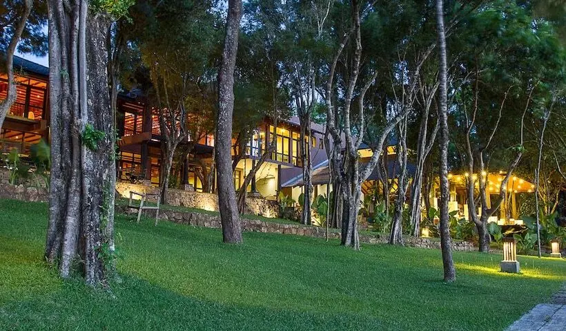 ホテル The Deer Park