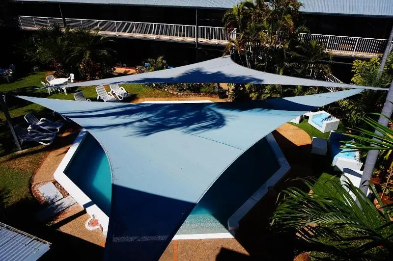 Paraway Motel