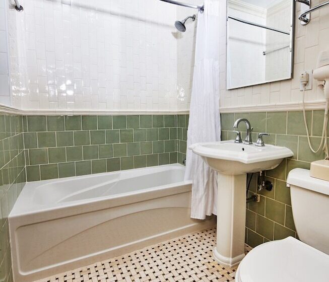 Radio City Apartments