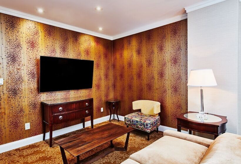 Radio City Apartments