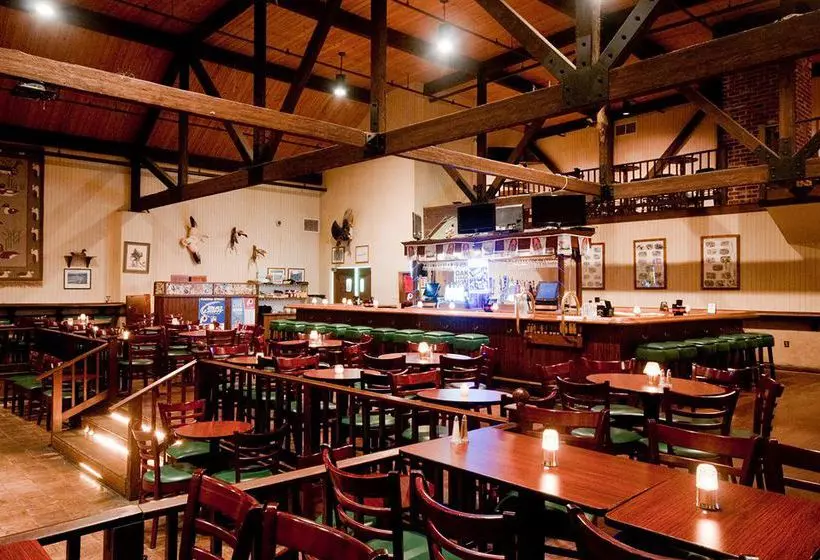 Отель Capital Plaza