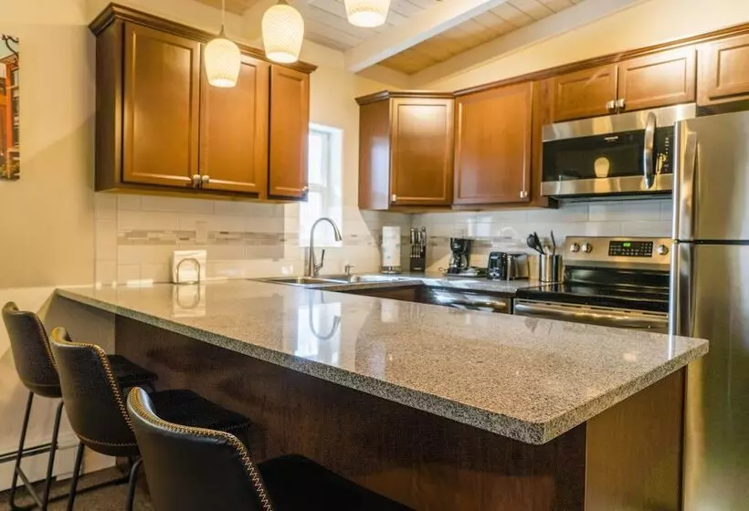 Hotel Aspenalt Lodge