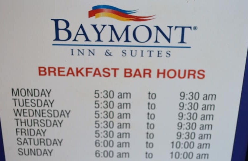 בית מלון כפרי Baymont By Wyndham East Windsor Bradley Airport