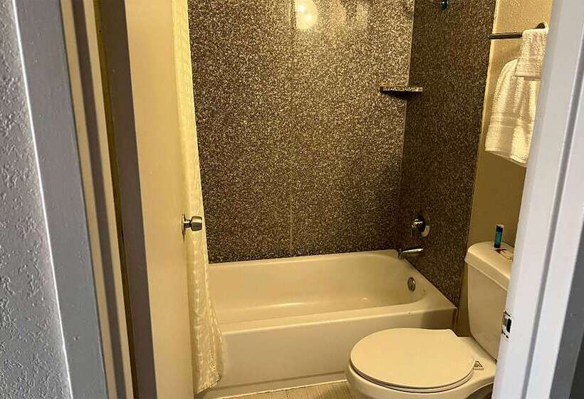 فندق Baymont By Wyndham Odessa University Area