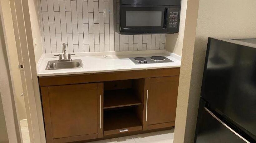 فندق Baymont By Wyndham Odessa University Area