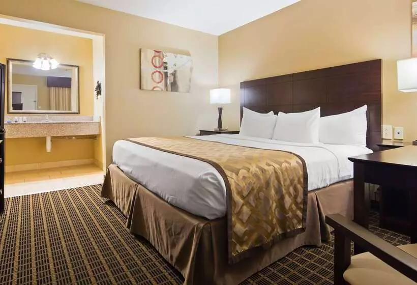 فندق Best Western Green Tree Inn