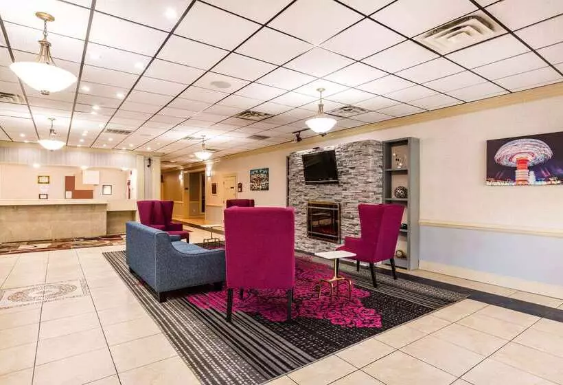Hotelli Travelodge By Wyndham Williamsburg I 64