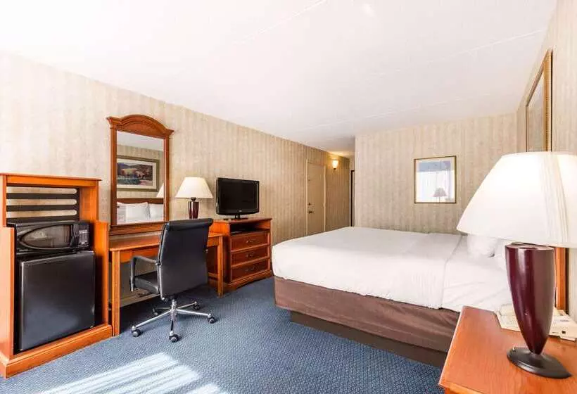 Hotelli Travelodge By Wyndham Williamsburg I 64