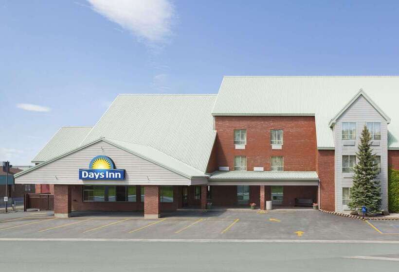 فندق Days Inn By Wyndham Dalhousie