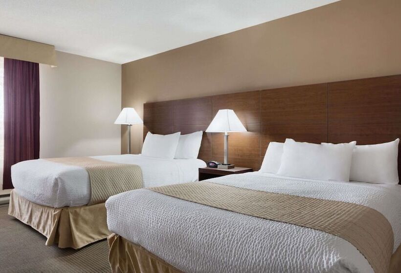 فندق Days Inn By Wyndham Dalhousie