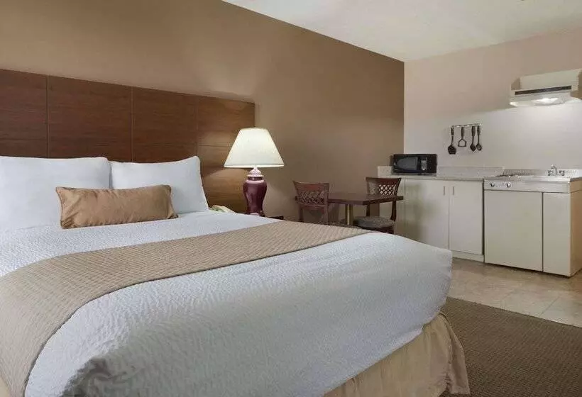 ホテル Days Inn By Wyndham Dalhousie