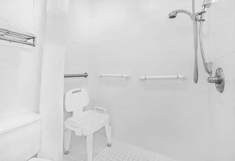 호텔 Days Inn By Wyndham Market Center Dallas Love Field