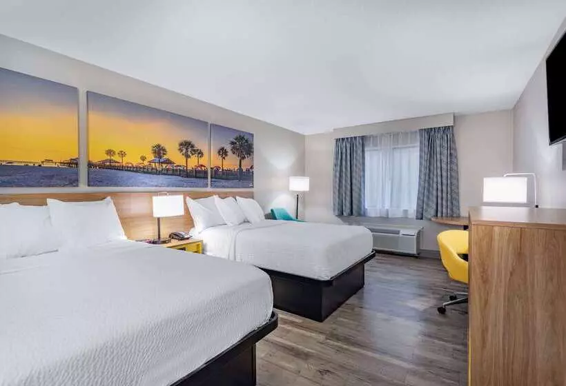 هتل Days Inn By Wyndham N Orlando/casselberry