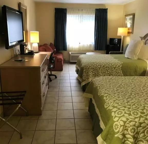 هتل Days Inn By Wyndham N Orlando/casselberry