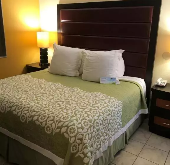 هتل Days Inn By Wyndham N Orlando/casselberry