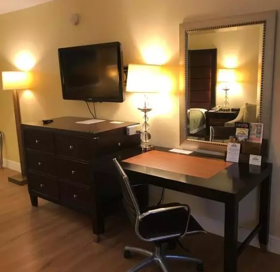 هتل Days Inn By Wyndham N Orlando/casselberry