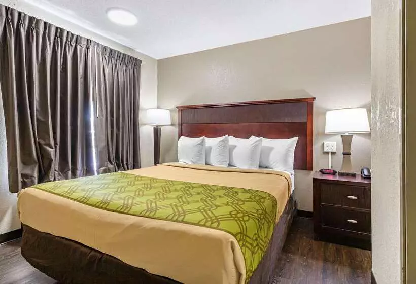 בית מלון כפרי Econo Lodge Augusta, Downtown