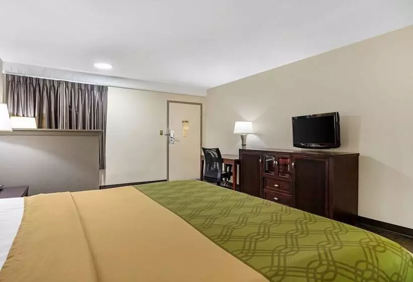 בית מלון כפרי Econo Lodge Augusta, Downtown