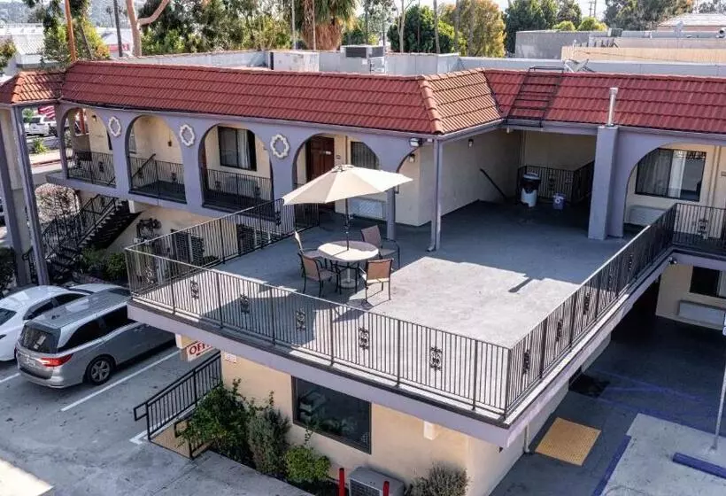 فندق Glenridge Inn Glendale  Pasadena