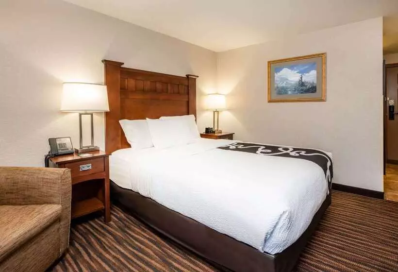 בית מלון כפרי La Quinta Inn By Wyndham Bend