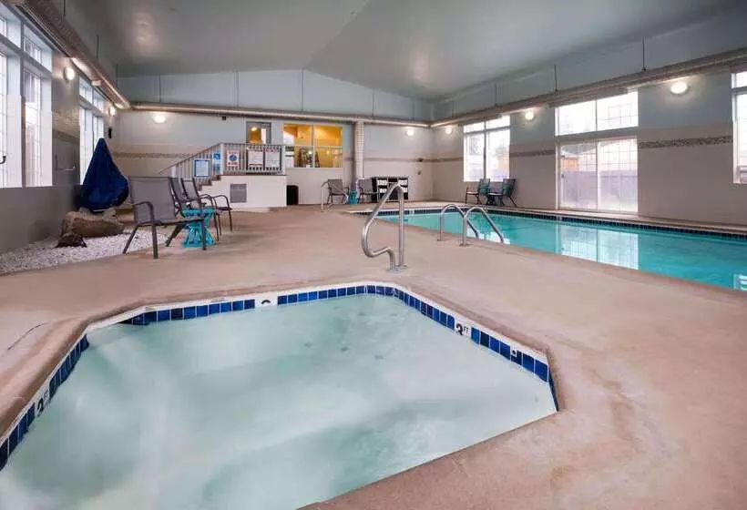 בית מלון כפרי La Quinta Inn By Wyndham Bend