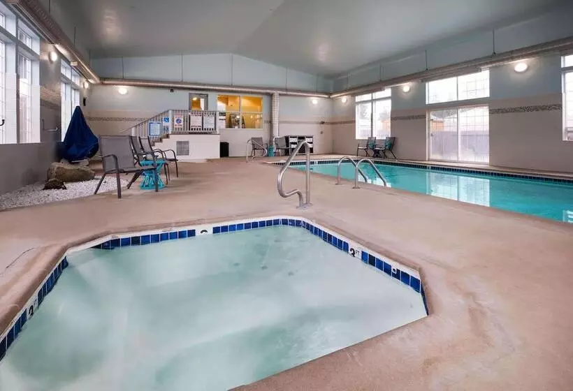 בית מלון כפרי La Quinta Inn By Wyndham Bend