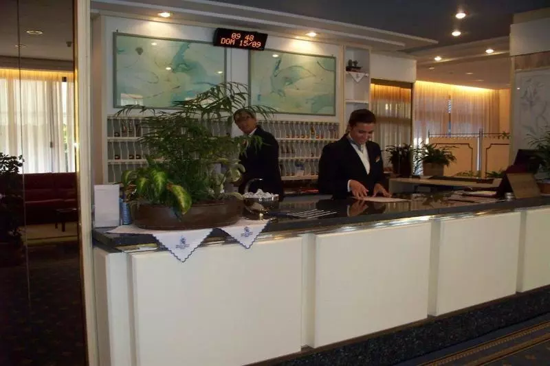 هتل Monaco & Quisisana