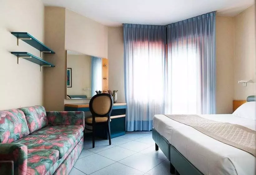 هتل Monaco & Quisisana