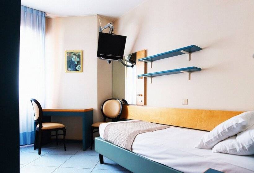 בית מלון כפרי Monaco & Quisisana