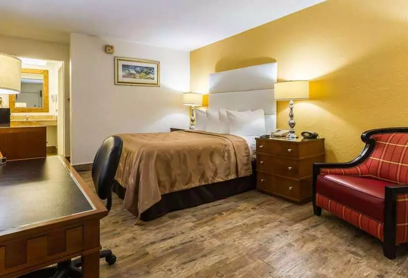 هتل Quality Inn Florida City Gateway To The Keys