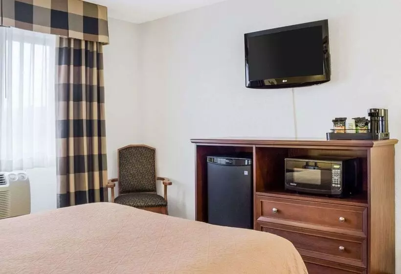 Отель Quality Inn Oacoma Chamberlain