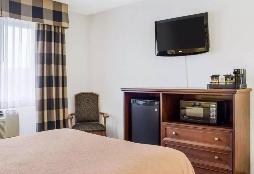 Отель Quality Inn Oacoma Chamberlain