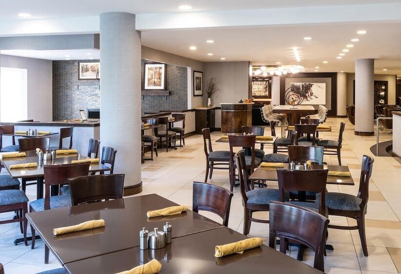 هتل Sheraton Ann Arbor