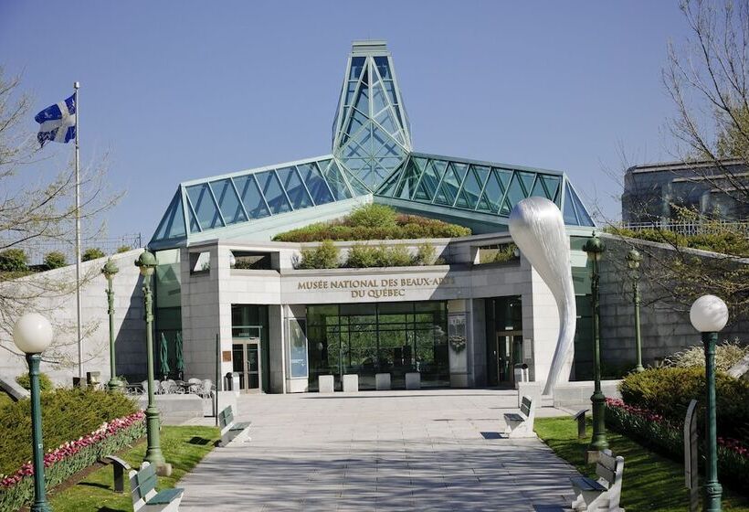 C3 Hotel Art De Vivre