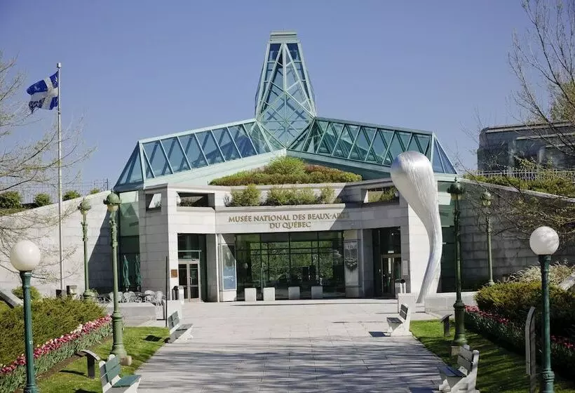 C3 Hotel Art De Vivre