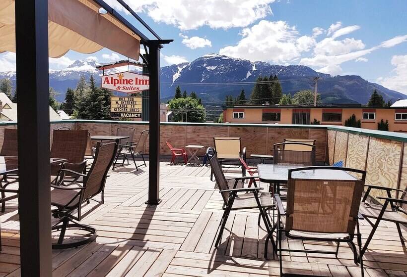 هتل Alpine Inn & Suites