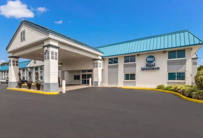 호텔 Baymont By Wyndham Westampton