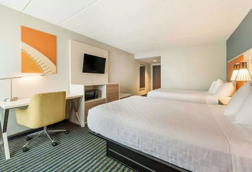 호텔 Baymont By Wyndham Westampton