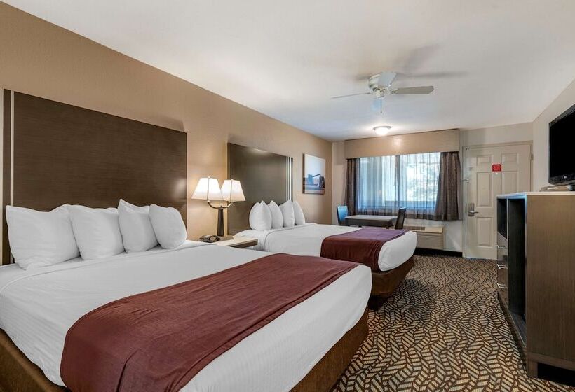 בית מלון כפרי Best Western Orchard Inn