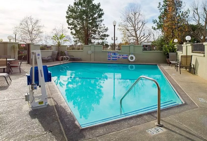 호텔 Best Western Plus Heritage Inn Ontario Rancho Cucamonga