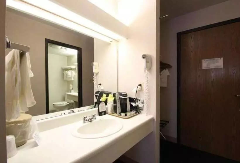 Black Bear Inn, Ascend Hotel Collection